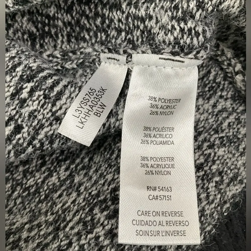 Karl Lagerfeld Paris Gray Sweater Size Large